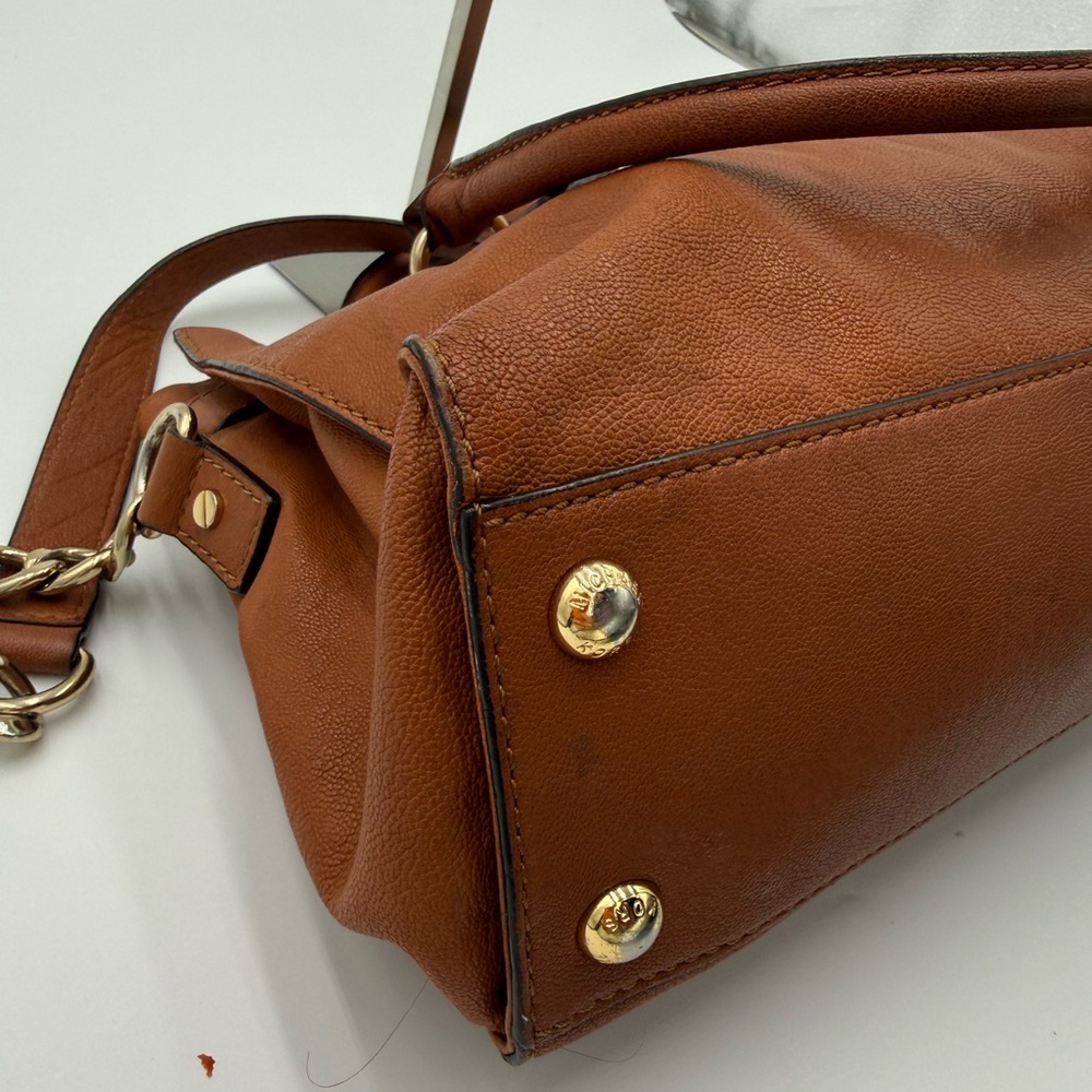 Michael Kors Cognac Leather Shoulder Bag with Gold Hardware - Picture 7 of 16